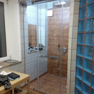 Виготовлення скляних дверей у душову нішу галерея 4